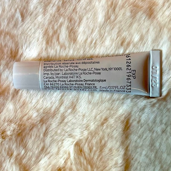 LA ROCHE POSAY RETINOL B3 PURE RETINOL SERUM TRAVEL SIZE MINI - Picture 8 of 9